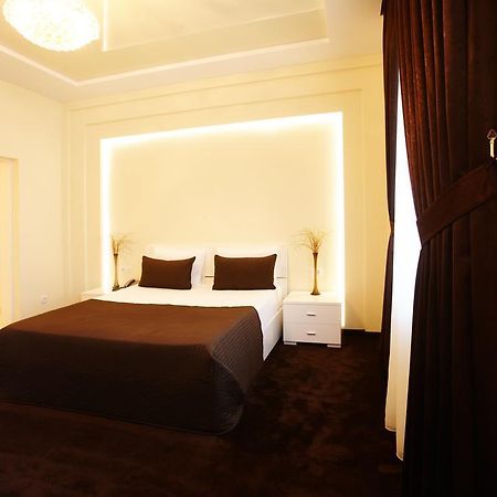 Central Park Apartments キシナウ エクステリア 写真